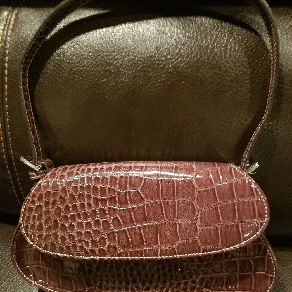 Liz clayborne Pocketbook